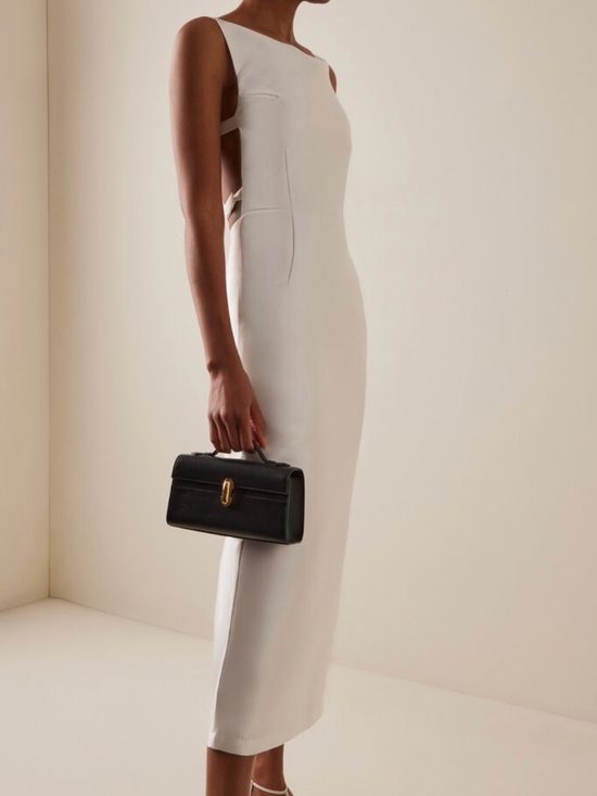 marlies g Dresses & Skirts - Elegant Backless White Midi Dress